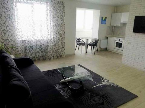 квартира за адресою Академіка Лебедєва вул., 1-Б