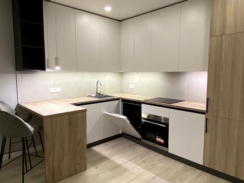 квартира за адресою Зарічна вул., 4к1