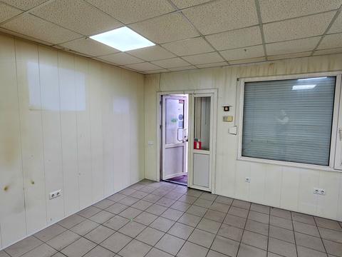 коммерческая по адресу Сумгаитская ул., 14