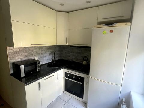 квартира за адресою Павла Тичини просп., 12-А