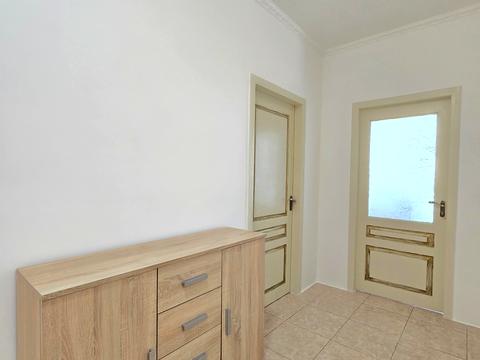 квартира за адресою Анни Ахматової вул., 22