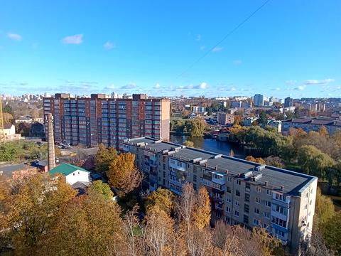квартира по адресу вул. Небесної Сотні, 24