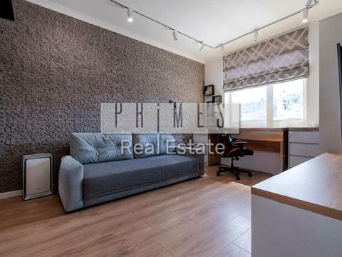 квартира за адресою Андрія Верхогляда вул. (Михайла Драгомирова), 4б