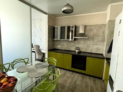 квартира за адресою Радужна вул., 22