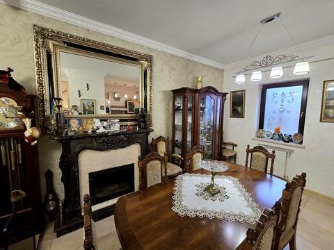 будинок за адресою Петрашевського, 10А