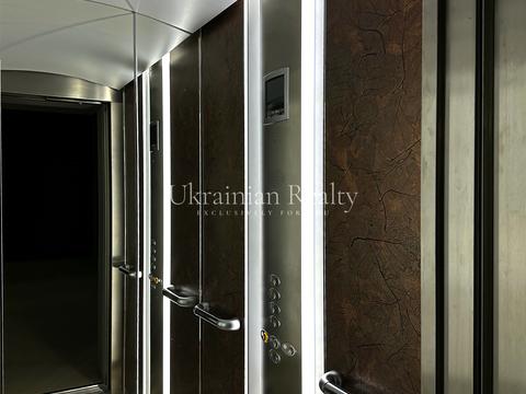 коммерческая по адресу Новоселицкая ул., 7