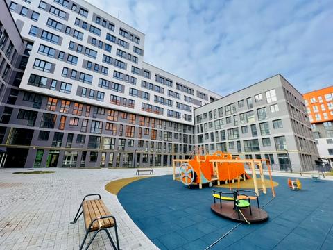 комерційна за адресою Стрийська вул., 45-Г