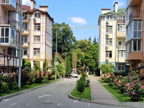 квартира за адресою Академіка Лебедєва вул., 1/8