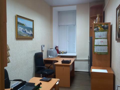 коммерческая по адресу Крещатик ул., 10-Б