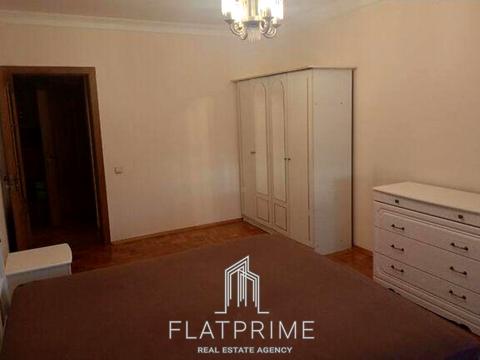 квартира за адресою Ревуцького вул., 5