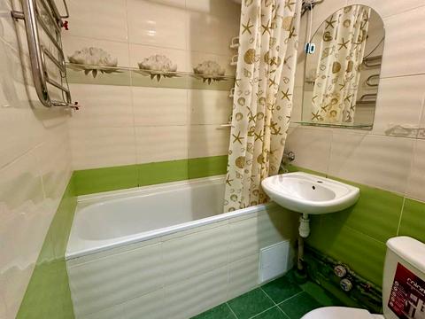 квартира за адресою Голосіївський просп. (40-річчя Жовтня), 96