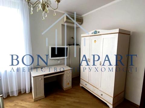 квартира по адресу Леси Украинки бульв., 23