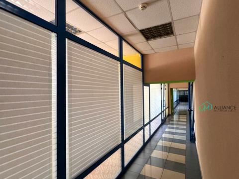комерційна за адресою Сергія Подолинського вул. (Благоєва), 7