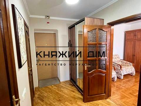 квартира за адресою Драгоманова вул., 44-А