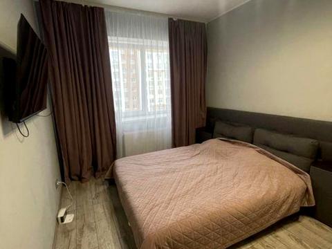 квартира за адресою Героїв Небесної Сотні просп., 40