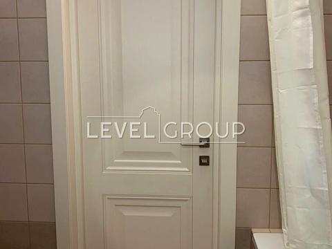 квартира за адресою Олександра Олеся вул., 8