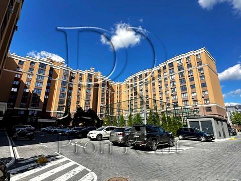квартира за адресою Свободи вул., 1-C