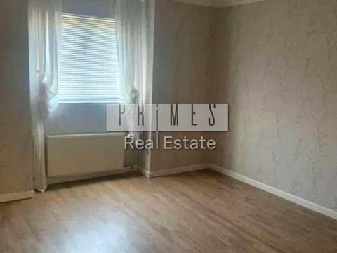 будинок за адресою Черняхівського вул.