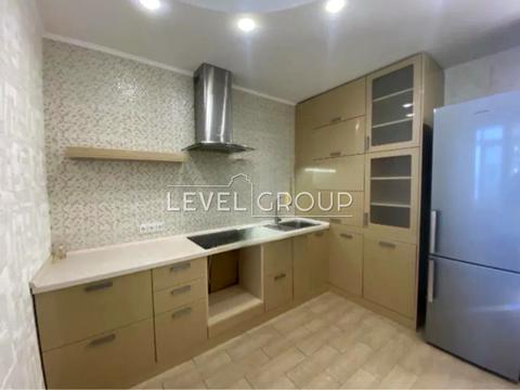 квартира за адресою Феодосійська вул., 3