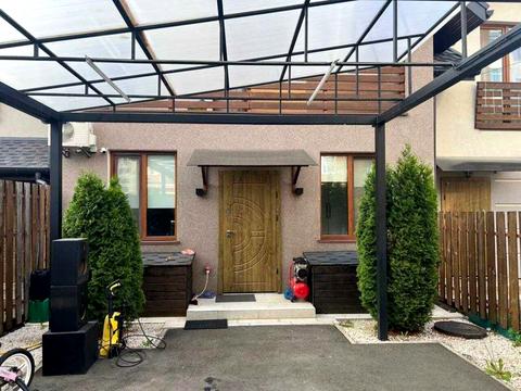 будинок за адресою Соборна вул. ()