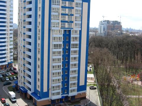 квартира за адресою Авіаконструктора Ігоря Сікорського вул. (Танкова), 1-Б