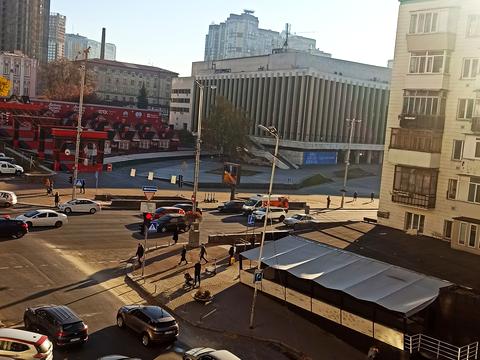 квартира по адресу Владимиро-Лыбедская ул., 16