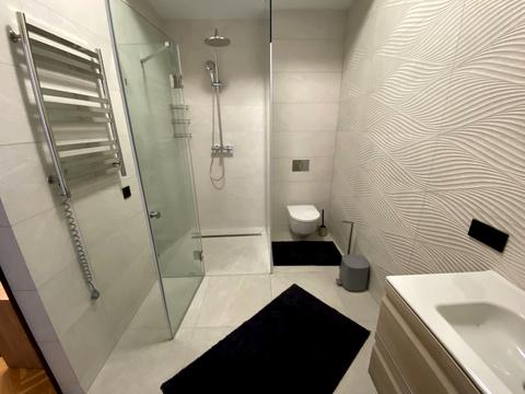 будинок за адресою Анатолія Солов'яненка вул.