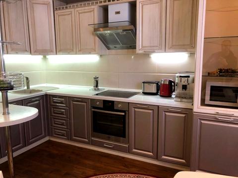 квартира за адресою Василя Симоненка вул., 5-А