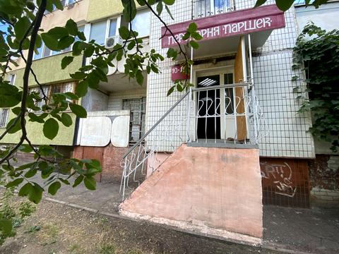 комерційна за адресою Гірницький мікрорайон , 25