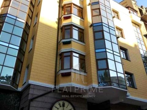 комерційна за адресою Івана Франка вул., 15-А