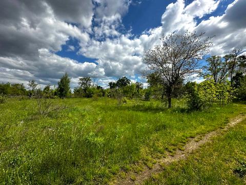 участок по адресу 