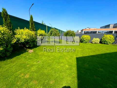 будинок за адресою мирна, 2