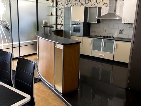 квартира за адресою Берегова вул., 22а