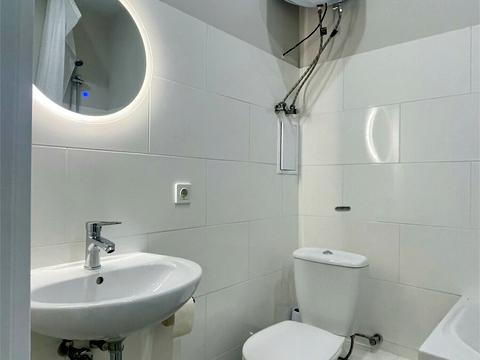 квартира за адресою Геранієва вул., 8