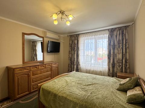 квартира за адресою Симиренків вул., 5