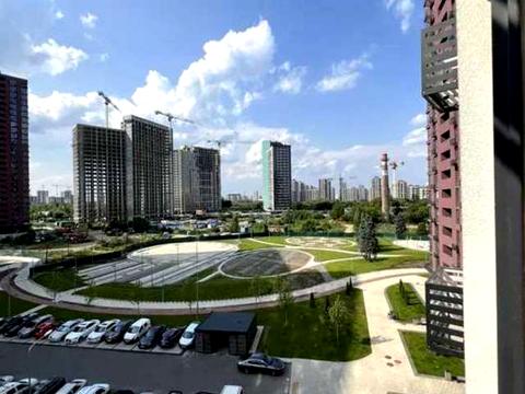 квартира по адресу Виктора Некрасова ул. (Північно-Сирецька), 8
