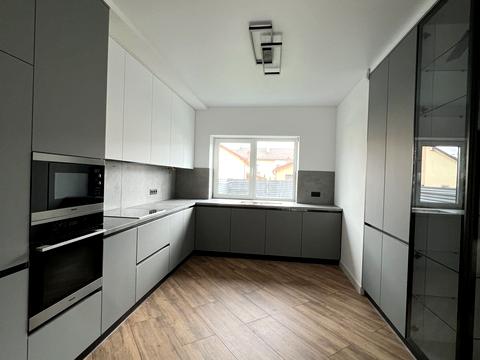 будинок за адресою Дмитра Яворницького вул.