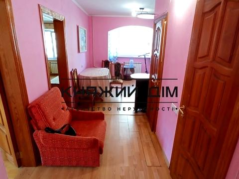 квартира за адресою Анни Ахматової вул., 13-А