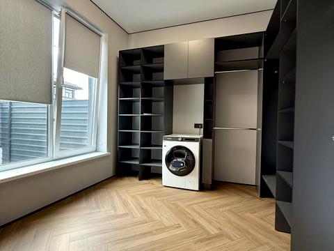 будинок за адресою Святищенська вул., 8