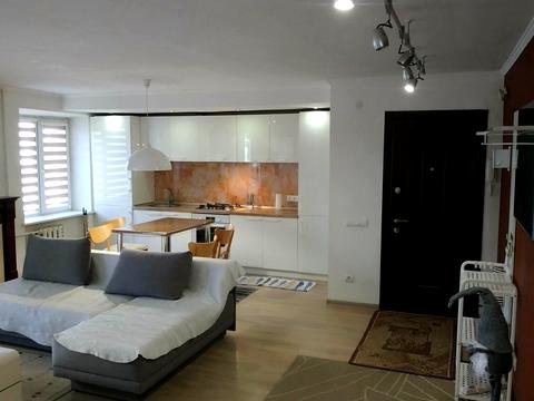 квартира за адресою Шовкуненка вул., 3