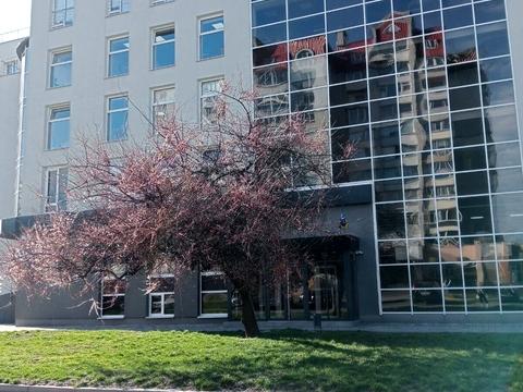 паркомісце за адресою Праведниці Шулежко вул. (Пушкіна), 100/1