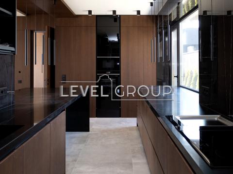 будинок за адресою Київ, 12-та Абрикосова вул., 5
