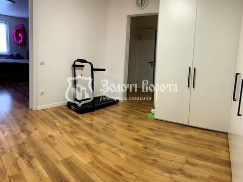 квартира за адресою Ревуцького вул., 54