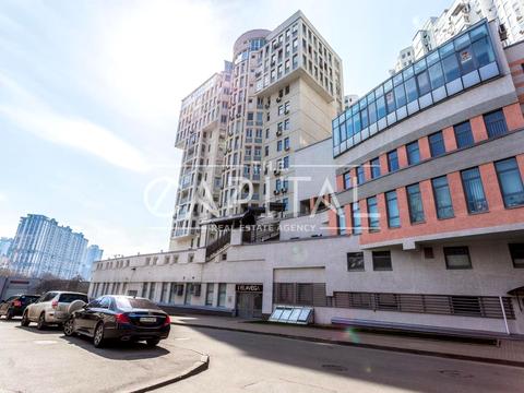 квартира за адресою бул. Миколи Міхновського, 14-16