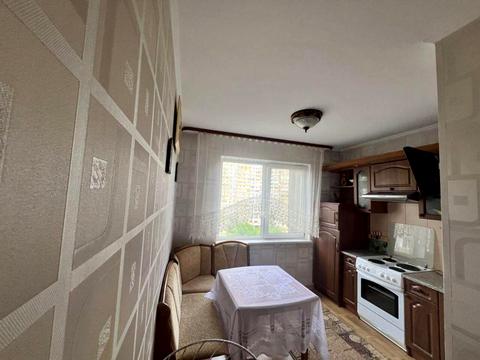 квартира за адресою Академіка Глушкова просп., 39