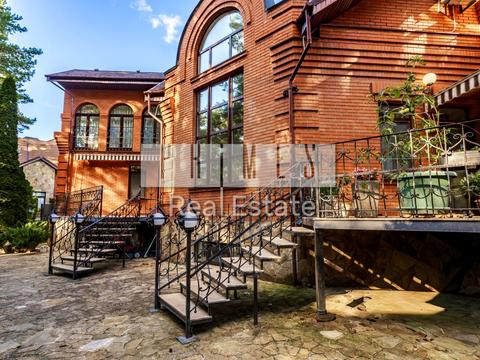 будинок за адресою смт. Козин, Анатолія Солов'яненка вул.