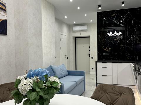 квартира за адресою Молодіжна вул., 10