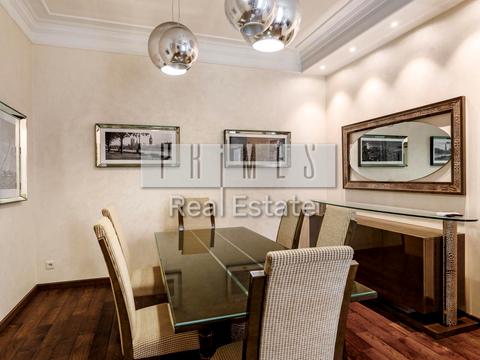 комерційна за адресою Шота Руставелі вул., 3