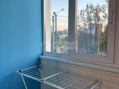 квартира за адресою Льва Ландау просп. (50-річчя СРСР), 52-А