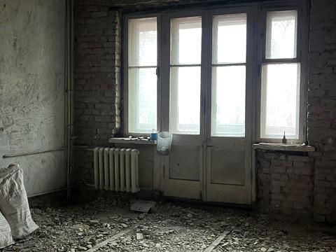 квартира за адресою Металургів просп., 111